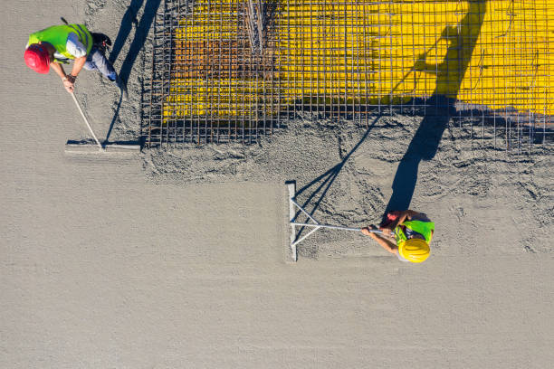 Best Concrete Pool Decks in Eveleth, MN